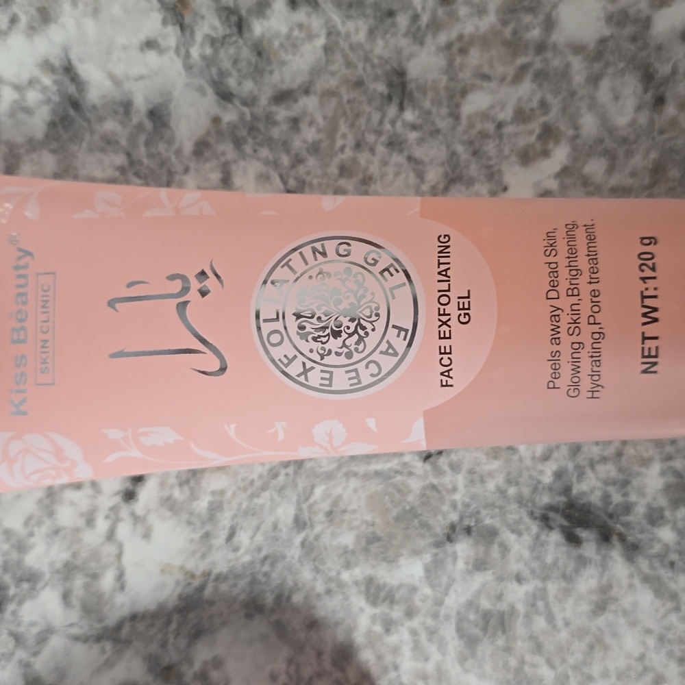 Face Cream and Exfoliating Gel Set - Picture 3 of 3